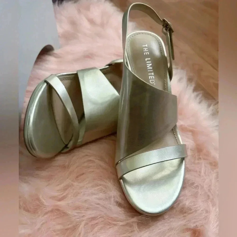 The Limited Terra Asymmetrical Sling